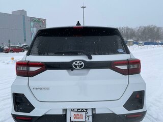 2020 Toyota Raize I, белый, 2125000 рублей, вид 3