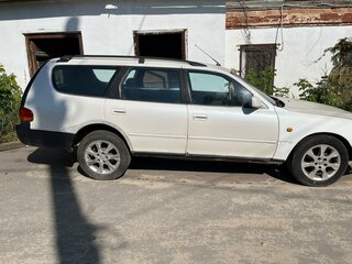 1994 Toyota Camry III (XV10), белый, 208000 рублей, вид 4