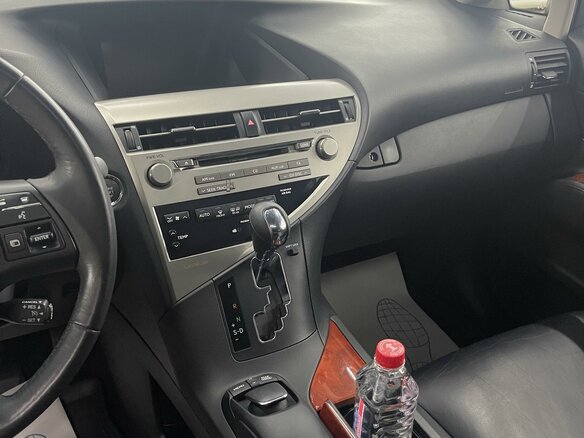 2010 Lexus RX 350 III, белый - вид 12