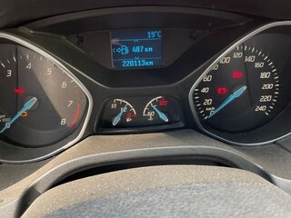 2013 Ford Focus III, серебристый, 449000 рублей, вид 5