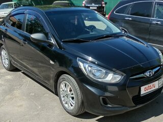 2014 Hyundai Solaris I, чёрный, 820000 рублей, вид 3