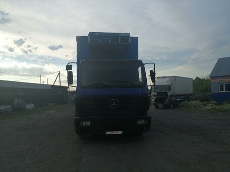 1997 Mercedes-Benz SK, синий, 990000 рублей, вид 3