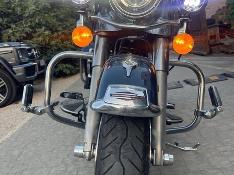 2008 Harley-Davidson Road King, синий, 1300000 рублей, вид 5
