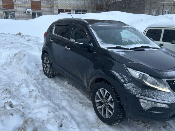 2014 Kia Sportage III Рестайлинг, чёрный, 1200000 рублей - вид 2