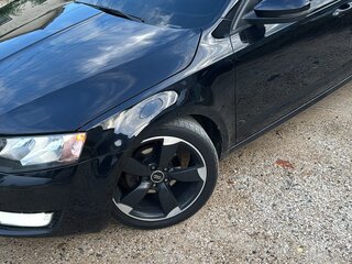 2014 Skoda Octavia III (A7), чёрный, 1300000 рублей, вид 5