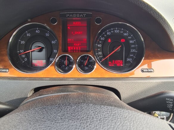 2008 Volkswagen Passat B6, чёрный, 750000 рублей - вид 12