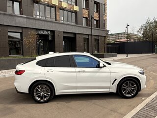 2020 BMW X4 20d II (G02), белый, 4300000 рублей, вид 3