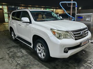 2010 Lexus GX 460 II, белый, 2350000 рублей, вид 2