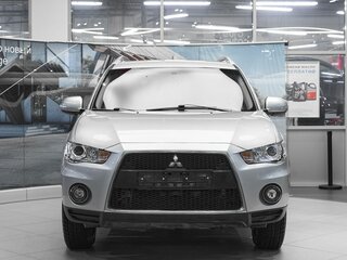 2010 Mitsubishi Outlander II Рестайлинг, серебристый, 999000 рублей, вид 2