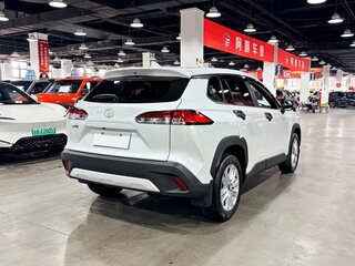 2026 Toyota Corolla Cross I Рестайлинг, белый, 3305567 рублей, вид 4
