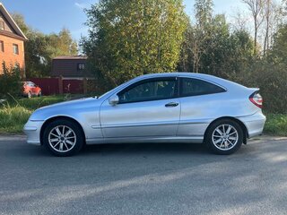 2004 Mercedes-Benz C-Класс 180 II (W203) Рестайлинг, серебристый, 350000 рублей, вид 4