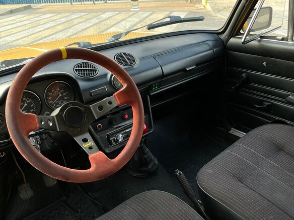 1998 Lada (ВАЗ) 2106, жёлтый, 230000 рублей - вид 9