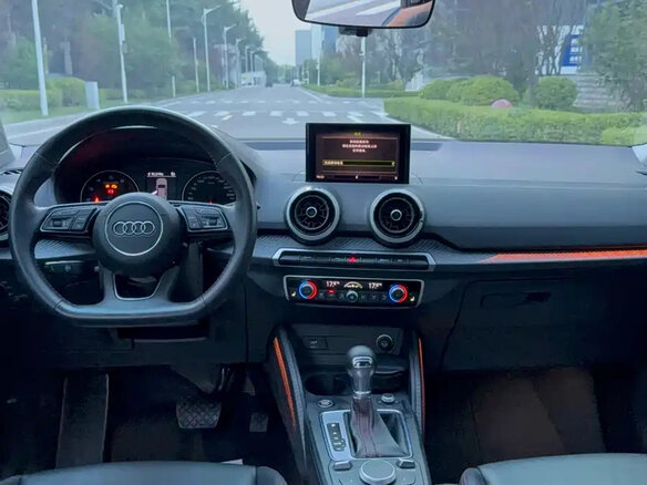 2023 Audi Q2 L 35 TFSI I Рестайлинг, серый, 1590888 рублей - вид 9