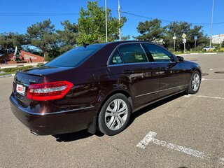 2011 Mercedes-Benz E-Класс 350 IV (W212, S212, C207), коричневый, 1570000 рублей, вид 5