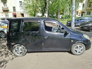2001 Toyota FunCargo, чёрный, 330000 рублей, вид 4