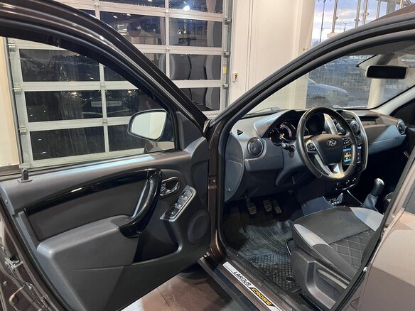 2021 Lada (ВАЗ) Largus Cross I Рестайлинг, коричневый, 1390000 рублей - вид 19