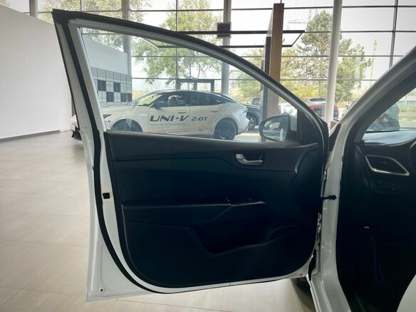 2017 Hyundai Solaris II, белый, 1019900 рублей - вид 9