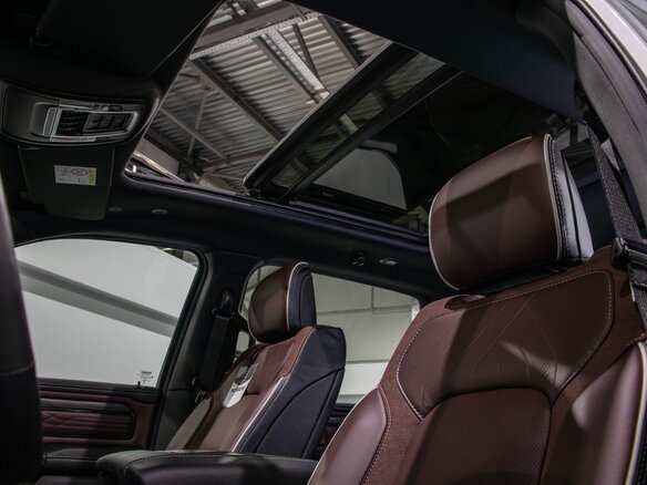 2026 Ram 1500 Crew Cab eTorque V Рестайлинг, серебристый, 11300000 рублей - вид 30