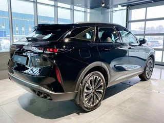 2025 Exeed RX, чёрный, 5200000 рублей, вид 5
