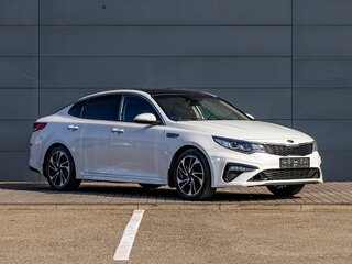 2018 Kia Optima IV Рестайлинг, белый, 1995000 рублей, вид 3