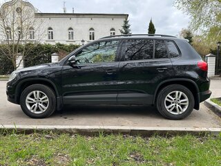 2015 Volkswagen Tiguan I Рестайлинг, чёрный, 1360000 рублей, вид 5