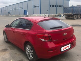 2014 Chevrolet Cruze I Рестайлинг, красный, 690000 рублей, вид 3