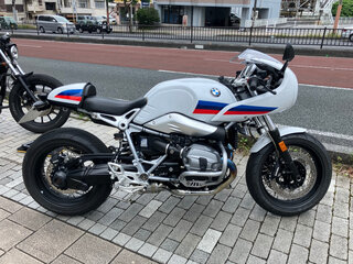 2017 BMW R Nine T Racer, белый, 1225000 рублей, вид 1