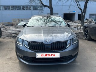 2018 Skoda Octavia III (A7) Рестайлинг, серый, 1900000 рублей, вид 2