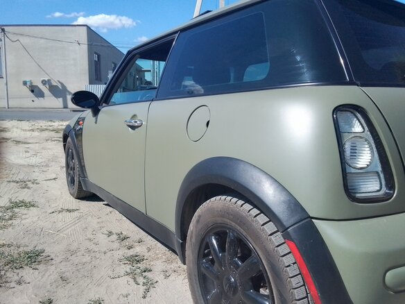 2004 Mini Hatch Cooper I (R50), зелёный, 430000 рублей - вид 9