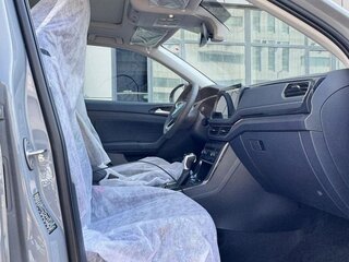 2026 Volkswagen Tharu XR, серый, 2050000 рублей, вид 2