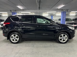 2014 Ford Kuga II, чёрный, 1049000 рублей, вид 4