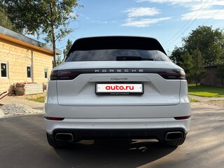 2021 Porsche Cayenne III, белый, 6250000 рублей, вид 5