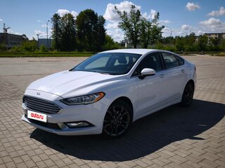 2018 Ford Fusion (North America) II Рестайлинг, белый, 1350000 рублей, вид 1