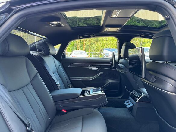 2025 Audi A8 Long 55 TFSI IV (D5) Рестайлинг, чёрный, 20000000 рублей - вид 12