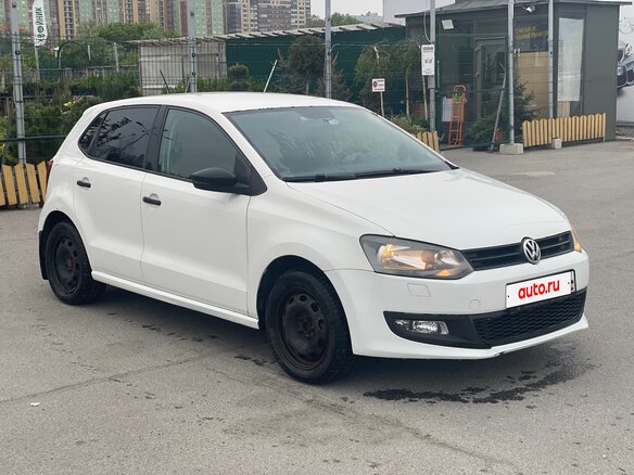 2010 Volkswagen Polo V, белый, 500000 рублей - вид 5