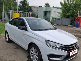 2024 Lada (ВАЗ) Vesta I Рестайлинг (NG), белый, 1590000 рублей, вид 2