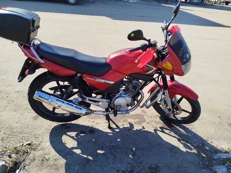 2011 Yamaha YBR125, красный, 160000 рублей, вид 4