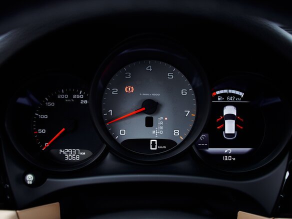 2016 Porsche Macan S I, чёрный, 3690000 рублей - вид 8