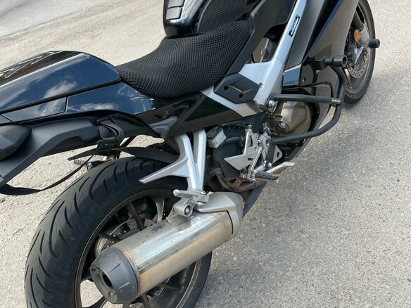 2016 Honda VFR 800, чёрный, 900000 рублей - вид 5