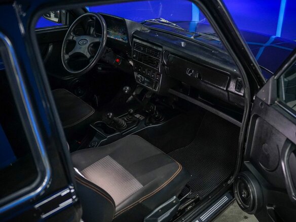 2017 Lada (ВАЗ) 2121 (4x4) I Рестайлинг, чёрный, 499000 рублей - вид 11