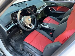 2023 BMW X1 Long 20Li sDrive III (U11/U12), белый, 2570000 рублей, вид 4