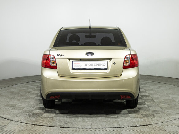 2011 Kia Rio II Рестайлинг, бежевый, 599700 рублей - вид 5