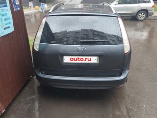 2010 Ford Focus II Рестайлинг, серый, 620000 рублей, вид 3