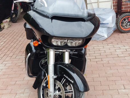 2019 Harley-Davidson Road Glide, чёрный, 1900000 рублей, вид 5
