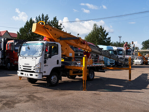 2026 Isuzu Автовышки, жёлтый, 5894688 рублей - вид 8
