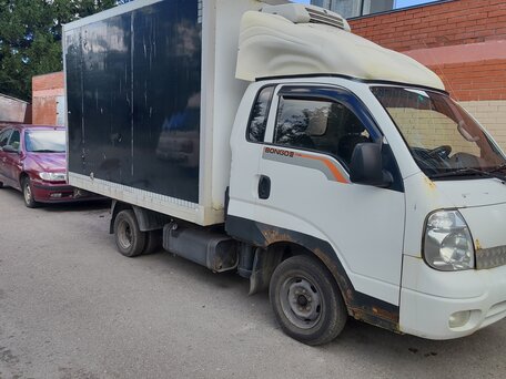 2011 Kia Bongo, белый, 620000 рублей, вид 3