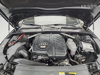 2022 Audi A4 35 TFSI Long V (B9) Рестайлинг, чёрный, 2300000 рублей, вид 4