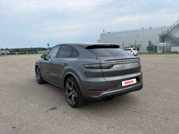 2021 Porsche Cayenne Coupé III, серый, 7000000 рублей - вид 10