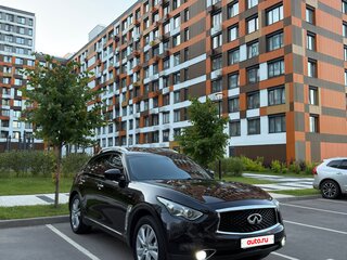 2014 Infiniti QX70, чёрный, 2370000 рублей, вид 3
