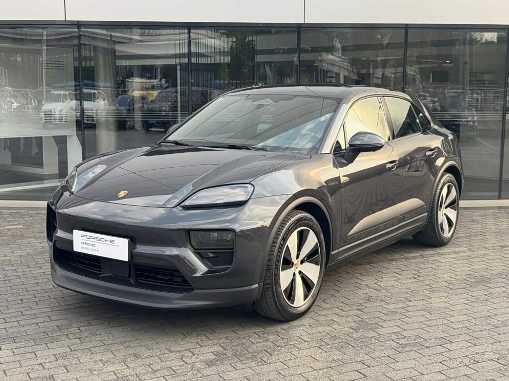 Открыть фотографии: Porsche Macan II